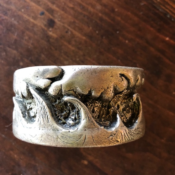 Pamela Love Embossed 3D Jewelry collaboration where the wild things are Bracelet - Picture 6 of 10